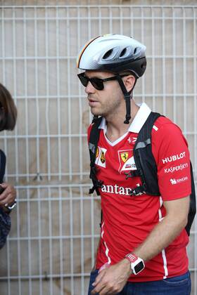 Sebastian Vettel (Scuderia Ferrari) mit Fahrradhelm, Grosser Preis von Monaco 2017, Motorsport, Formel 1, Qualifikation, 27.05.2017, Monte Carlo Copyright: xAndre Eibner-Pressefotox EP_JAE