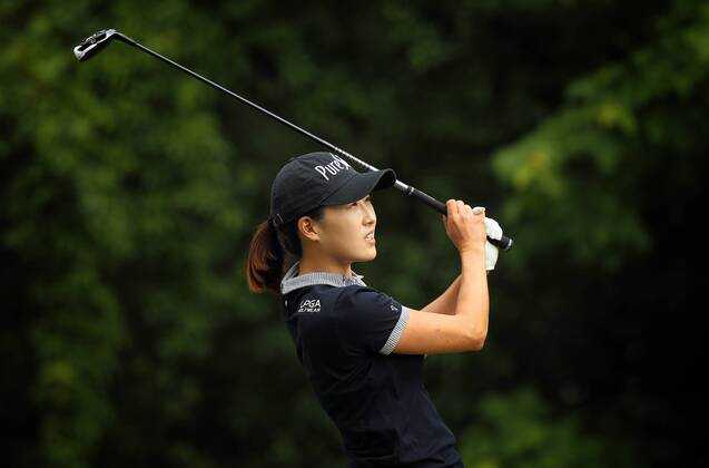 May 28, 2017 - Ann Arbor, Michigan, United States - Jennifer Song of the United States tees off on the 7th tee during the final round of the LPGA Golf Damen Volvik Championship at Travis Pointe Country Club, Ann Arbor, MI, USA Sunday, May 28, 2017. LPGA Volvik Championship  - ZUMAn230 20170528_zaa_n230_264 Copyright: xJorgexLemusx