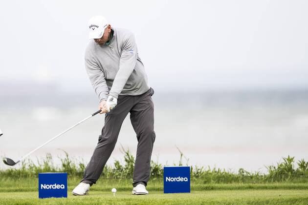 170602 Thomas Björn, Danmark under dag tva av golftävlingen Nordea Masters den 2 juni 2017 i Barsebäck.  Copyright: PETTERxARVIDSON BB170602PA202