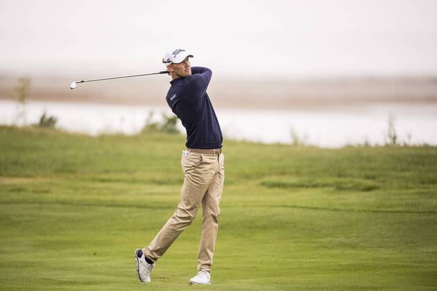 170604 Niklas Lemke, Sverige under dag fyra av golftävlingen Nordea Masters den 4 juni 2017 i Barsebäck.  Copyright: PETTERxARVIDSON BB170604PA383