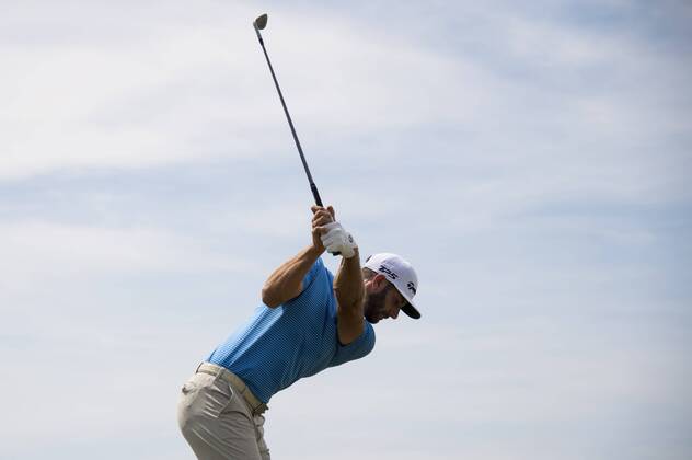 Dustin Johnson practices on the driving range prior to the start of the U.S. Open golf championship at Erin Hill golf course in Erin, Wisconsin on June 14, 2017. The 117th U.S. Open will start tomorrow.  WIS20170614302 KEVINxDIETSCH