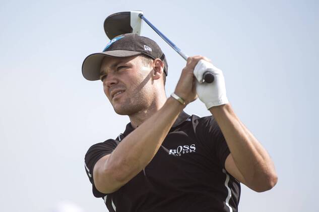 Martin Kaymer watches his drive off of the 12th tee during round 1 of the 117th U.S. Open golf tournament at Erin Hill golf course in Erin, Wisconsin on June 15, 2017.  WIS20170615310 KEVINxDIETSCH