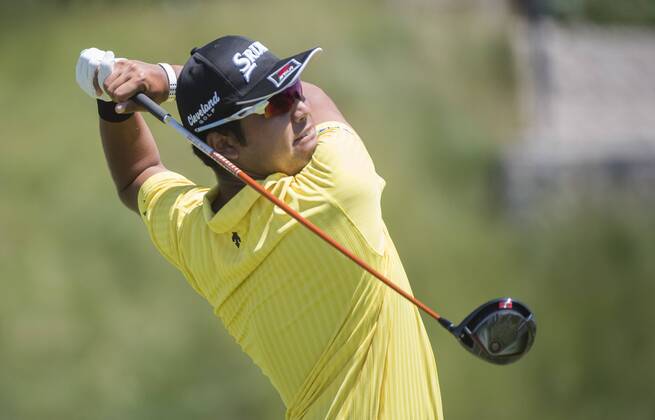 Hideki Matsuyama hits off the 1st tee during round 2 of the 117th U.S. Open golf tournament at Erin Hill golf course in Erin, Wisconsin on June 16, 2017.  WIS20170616342 KEVINxDIETSCH