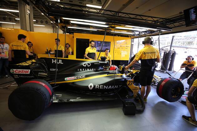 Bilder des Tages - SPORT Azerbaijan Grand Prix, Baku 22 - 25 June 2017 24.06.2017 - Free Practice 3, Nico Hulkenberg (GER) Renault F1 Team RS17 