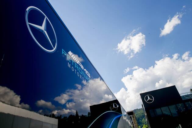 Motorsports: FIA Formula One World Championship WM Weltmeisterschaft 2017, Grand Prix of Austria, Motorhome of Mercedes AMG Petronas F1 Team Spielberg Austria xHOCHxZWEIx