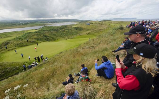 July 7th 2017, Portstewart Golf Club, Portstewart, Northern Ireland; Dubai Duty Free Irish Open Golf Championship, Day 2; Fans watch Padraig Harrington (IRL) on the green during the second round of the Dubai Duty Free Irish Open xNigelxCookex  ActionPlus11898840