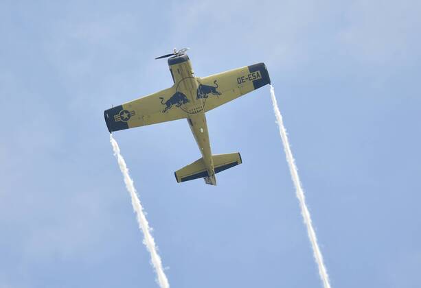 MOTORSPORTS - The Flying Bulls Air Show SPIELBERG,AUSTRIA,09.JUL.17 - MOTORSPORTS - The Flying Bulls Air Show. Image shows shows a plane. GEPAxpictures xMichaelxRiedler