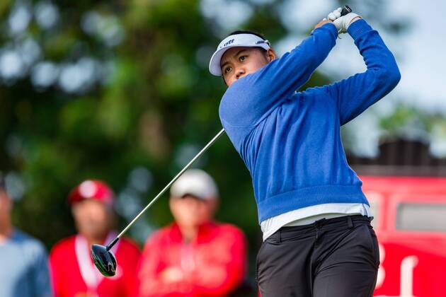 OTTAWA, ON - AUGUST 25: Sherman Santiwiwatthanaphong (THA) tees off on the 1st hole during the second round of the Canadian Pacific Women s Open on August 25, 2017 at The Ottawa Hunt and Golf Club, in Ottawa, ON, Canada. (Photo by Richard A. Whittaker Icon Sportswire) GOLF: AUG 25 LPGA Golf Damen - Canadian Pacific Women s Open - Second Round Icon2017082502 EDITORIAL USE ONLY