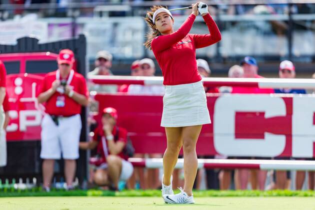 OTTAWA, ON - AUGUST 25: In Gee Chun (KOR) tees off on the 15th hole during the second round of the Canadian Pacific Women s Open on August 25, 2017 at The Ottawa Hunt and Golf Club, in Ottawa, ON, Canada. (Photo by Richard A. Whittaker Icon Sportswire) GOLF: AUG 25 LPGA Golf Damen - Canadian Pacific Women s Open - Second Round Icon2017082505 EDITORIAL USE ONLY