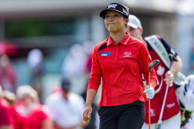OTTAWA, ON - AUGUST 25: Lydia Ko (NZL) reacts to her tee shot as he walks out of the tee box on the 15th hole during the second round of the Canadian Pacific Women s Open on August 25, 2017 at The Ottawa Hunt and Golf Club, in Ottawa, ON, Canada. (Photo by Richard A. Whittaker Icon Sportswire) GOLF: AUG 25 LPGA Golf Damen - Canadian Pacific Women s Open - Second Round Icon2017082509 EDITORIAL USE ONLY