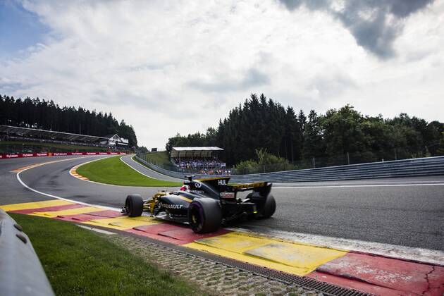 August 27, 2017 - Spa, Belgium - 27 HULKENBERG Nico from Germany of team Renault F1 team during the Formula One Belgian Grand Prix at Circuit de Spa-Francorchamps on August 27, 2017 in Spa, Belgium. F1 Grand Prix of Belgium  - ZUMAn230 20170827_zaa_n230_360 Copyright: xXavierxBonillax