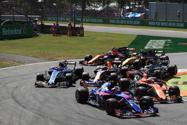 3rd September 2017, Autodromo Nazionale Monza, Monza; Italian Grand Prix, Race Day; Carlos Sainz - Scuderia Toro Rosso STR12 xOctanex  ActionPlus11925444