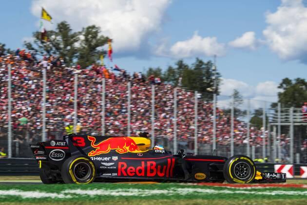 Motorsports: FIA Formula One World Championship WM Weltmeisterschaft 2017, Grand Prix of Italy, 3 Daniel Ricciardo (AUS, Red Bull Racing), Monza Italy xHOCHxZWEIx