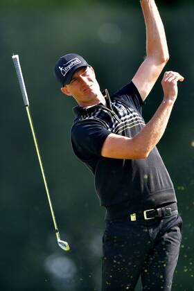 Themen der Woche - SPORT Bilder des Tages - SPORT 15-09-2017 GOLF:KLM OPEN:SPIJK KLM Open tweede dag Sebastian Heisele GER verliest zijn club na te hebben afgeslagen Foto: Henk Seppen xVIxVIxImagesx xSoenarxChamidxsportfotografiexIVx 8752432