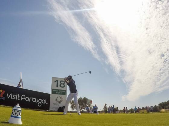 Raphael Jacquelin tees off on the 18th during day 1 the European Tour - Portugal Masters 2017 at Dom Pedro Victoria Golf Course, Vilamoura, Portugal on 21 September 2017. Copyright: xMatthewxBuchanx 16770017