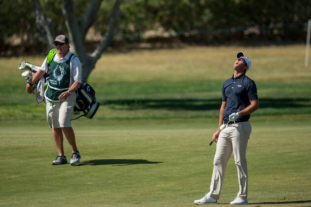 Nicolas Colsaerts looks up in disgust after hitting his second shot too long during day 4 of the European Tour - Portugal Masters 2017 at Dom Pedro Victoria Golf Course, Vilamoura, Portugal on 24 September 2017. Copyright: xMatthewxBuchanx 16770227