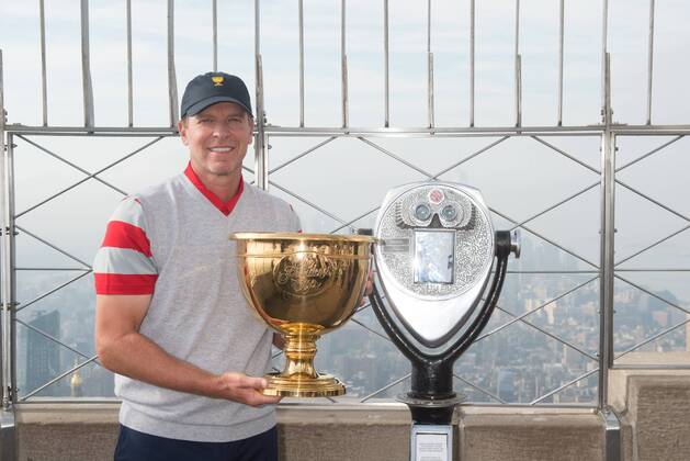 September 26, 2017 - New York, New York, U.S - American team captain STEVE STRICKER lights the Empire State Building to celebrate the President s Cup golf tournament, on September, 26, 2017 in New York. Nick Price and Steve Stricker Light The Empire State Building for The President s Cup - ZUMAb148 20170926_zap_b148_022 Copyright: xBryanxSmithx