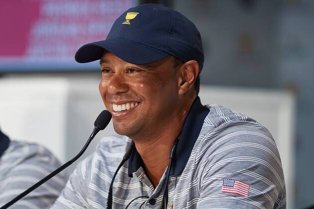 JERSEY CITY, NJ - SEPTEMBER 27: Captain s Assistant Tiger Woods of the American Team is interviewed after practice rounds prior to the Presidents Cup at Liberty National Golf Club on September 27, 2017 in Jersey City, New Jersey. (Photo by Shelley Lipton Icon Sportswire) GOLF: SEP 27 PGA Golf Herren - The Presidents Cup - Preview Day 3 Icon17092725 EDITORIAL USE ONLY
