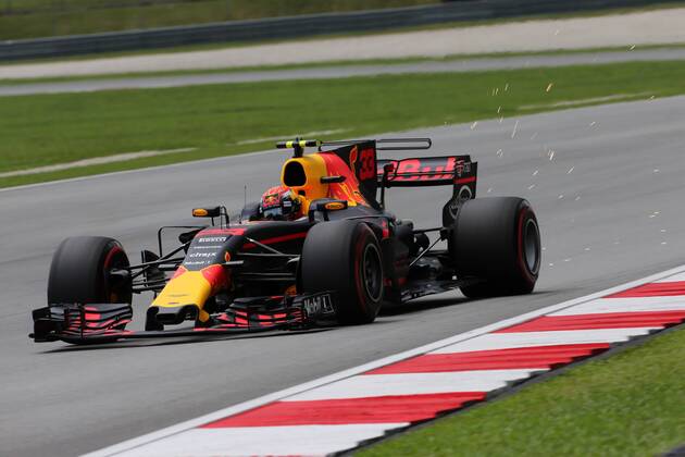 30.09.2017 - Free Practice 3, Max Verstappen (NED) Red Bull Racing RB13 Malaysian Grand Prix, Sepang 28 September - 1 October 2017 30.09.2017 - Free Practice 3, Max Verstappen (NED) Red Bull Racing RB13 