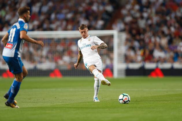Toni Kroos (Real), OCTOBER 1, 2017 - Football Soccer : Spanish La Liga Santander match between Real Madrid CF 2-0 RCD Espanyol at the Santiago Bernabeu Stadium in Madrid, Spain. Noxthirdxpartyxsales  (heha036539)
