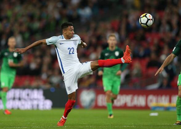 5th October 2017, Wembley Stadium, London, England; FIFA World Cup WM Weltmeisterschaft Fussball Qualification, England versus Slovenia; Jesse Lingard of England attempting to score in the 2nd half by chipping Goalkeeper Jan Oblak of Slovenia  ActionPlus11937882
