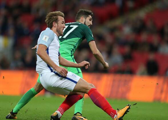 5th October 2017, Wembley Stadium, London, England; FIFA World Cup WM Weltmeisterschaft Fussball Qualification, England versus Slovenia; Harry Kane, the England captain scores his sides 1st goal in the 2nd half extra time to make it 1-0  ActionPlus11937889