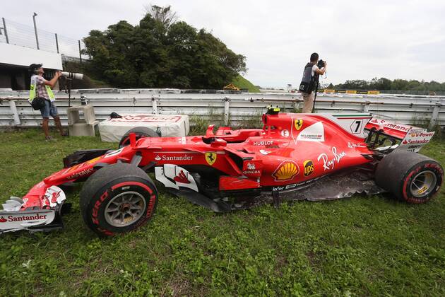 07.10.2017- free practice 3, Kimi Raikkonen (FIN) Scuderia Ferrari SF70H after the crash Japanese Grand Prix, Suzuka 05 - 08 October 2017 07.10.2017- free practice 3, Kimi Raikkonen (FIN) Scuderia Ferrari SF70H after the crash 