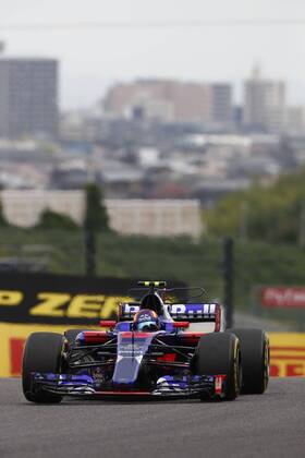 Motorsports: FIA Formula One World Championship WM Weltmeisterschaft 2017, Grand Prix of Japan, 55 Carlos Sainz Junior (ESP, Scuderia Toro Rosso), Suzuka Japan