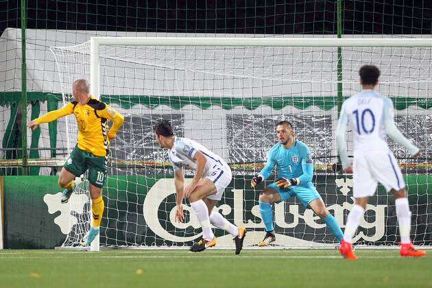 Lithuania v England 2018 FIFA World Cup WM Weltmeisterschaft Fussball Qualifying Darvydas Sernas of Lithuania goes close with a cheeky back heel during the 2018 FIFA World Cup Qualifying match at LFF Stadium, Vilnius Content Not Available For UK Newspapers Copyright: xPaulxChestertonx FIL-10791-0127