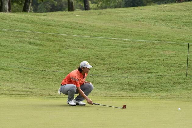 October 12, 2017 - Kuala Lumpur, Malaysia - Gavin Kyle Green of Malaysia in action during the first round of the CIMB Classic 2017 golf tournament on October 12, 2017 at TPC Kuala Lumpur, Malaysia. CIMB Classic 2017 - Day 1  - ZUMAn230 20171012_zaa_n230_035 Copyright: xChrisxJungx