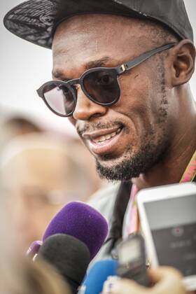 AUSTIN, TX - OCTOBER 22: Usain Bolt answers reporters questions prior to the Formula 1 United States Grand Prix on October 22, 2017, at the Circuit of the Americas in Austin, TX. (Photo by John Crouch Icon Sportswire) AUTO: OCT 22 F1 - United States Grand Prix Icon17102201151 EDITORIAL USE ONLY