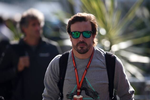 26.10.2017 - Fernando Alonso (ESP) McLaren MCL32 Mexican Grand Prix, Mexico City 26 - 29 October 2017 26.10.2017 - Fernando Alonso (ESP) McLaren MCL32 