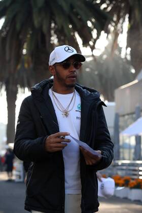 27.10.2017 - Lewis Hamilton (GBR) Mercedes AMG F1 W08 Mexican Grand Prix, Mexico City 26 - 29 October 2017 27.10.2017 - Lewis Hamilton (GBR) Mercedes AMG F1 W08 
