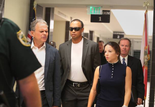 October 27, 2017 - Palm Beach Gardens, FL, USA - Golfer Tiger Woods leaves the North County Courthouse in Palm Beach Gardens Friday Oct. 27, 2017 to plead guilty to a second-degree misdemeanor reckless driving charge. Tiger Woods pleads guilty, enters first-time offender program - ZUMAm67_ 80627883st Copyright: xCarlinexJeanx