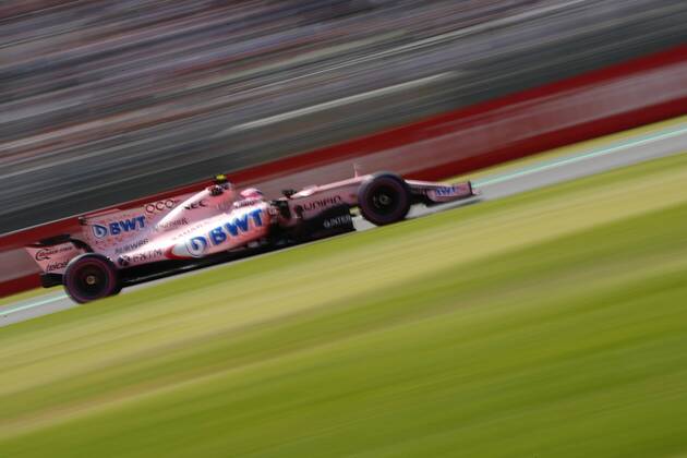 French Formula One driver Esteban Ocon of Force India during the qualification of the Formula One Mexico s Grand Prix at the Hermanos Rodriguez racetrack, in Mexico City, Mexico, 28 October 2017. Mexico s Formula One Grand Prix takes place on 29 October 2017. Mexico Formula One Grand Prix !ACHTUNG: NUR REDAKTIONELLE NUTZUNG! Copyright: xJoséxMéndezx CMX100 20171028-636448275301559697