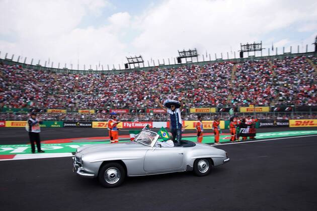 Formel 1, GP Mexiko, vor dem Start 29.10.2017 - Felipe Massa (BRA) Williams FW40 Mexican Grand Prix, Mexico City 26 - 29 October 2017 29.10.2017 - Felipe Massa (BRA) Williams FW40 