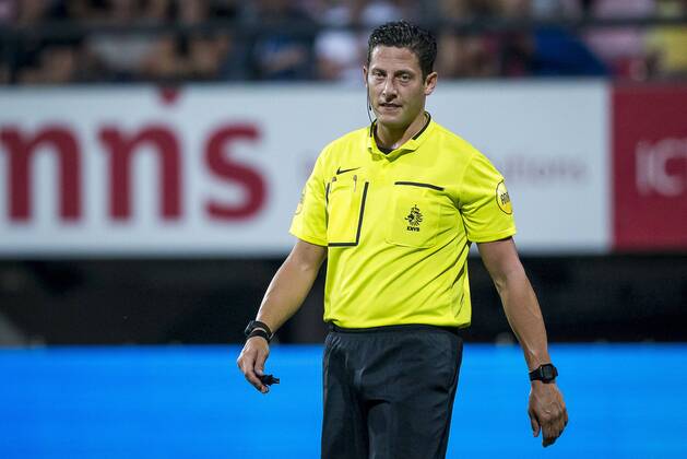 Nijmegen NEC Excelsior Football Eredivsie season 2015 2016 12 08 2015 Stadium the Goffert referee Jeroen Manschot NEC Excelsior
