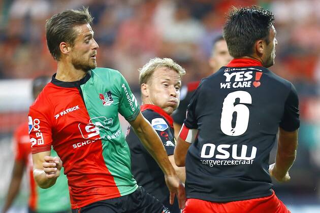 Nijmegen NEC Excelsior Football Ears Divisia season 2015 2016 12 08 2015 NEC player Christian Santos L with Excelsior player Rick Kruys M and Excelsior player Sander Fischer R NEC Excelsior