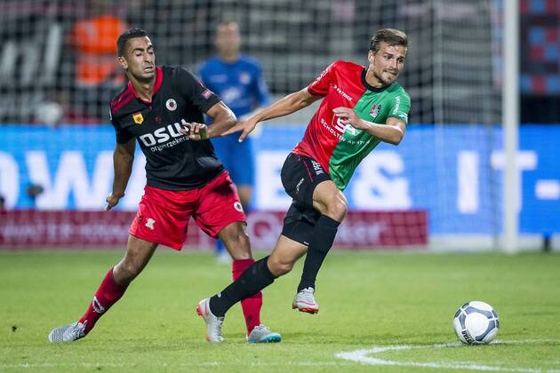 Nijmegen NEC Excelsior Football Eredivsie season 2015 2016 12 08 2015 Stadium the Goffert NEC player Christian Santos R Excelsior player Adil Auassar L NEC Excelsior