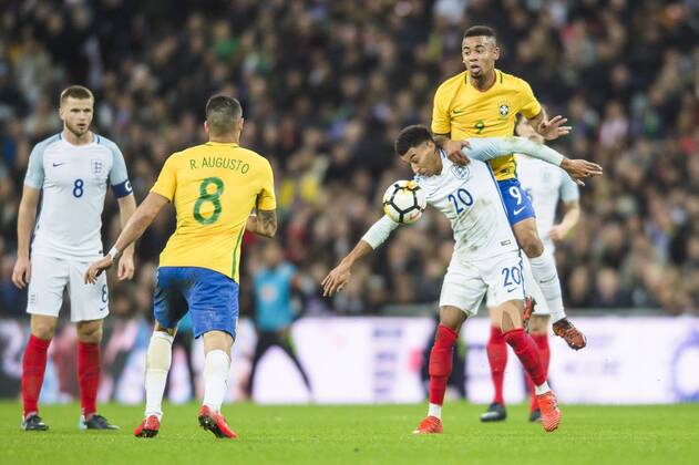 Jesse Lingard of England is challenged by Gabriel Jesus of Brazil during the International Friendly Länderspiel match between England and Brazil at Wembley Stadium, London, England on 14 November 2017. Copyright: xDarrenxMusgrovex 17720084