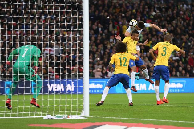 England v Brazil International Friendly L?nderspiel Harry Maguire of England heads for goal during the International Friendly match at Wembley Stadium, London Content Not Available For UK Newspapers Copyright: xPaulxChestertonx FIL-10952-0126