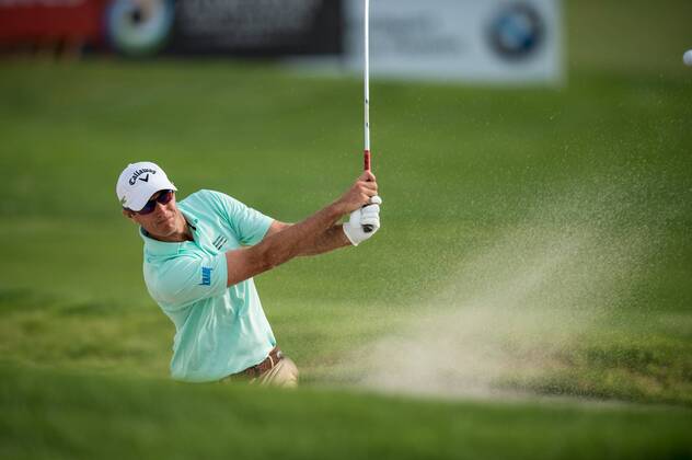 Nicolas Colsaerts of Belgium plays from the bunker during the European Tour DP World Championship WM Weltmeisterschaft at Jumeirah Golf Estates, Dubai, UAE on 17 November 2017. Copyright: xGrantxWinterx 17770139