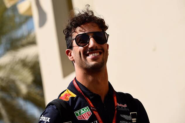 Daniel Ricciardo AUS 3 Red Bull Racing Grand Prix of ABU DHABI 2017 Preparations Motorsport Formula 1 23 11 2017 ABU DHABI Copyright: xAndre Eibner-Pressefotox EP_JAE