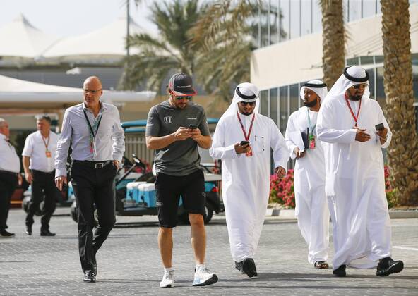 Motorsports: FIA Formula One World Championship WM Weltmeisterschaft 2017, Grand Prix of Abu Dhabi, 14 Fernando Alonso (ESP, McLaren Honda), Abu Dhabi United Arab Emirates