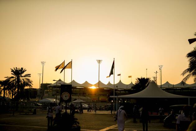 Motorsports: FIA Formula One World Championship WM Weltmeisterschaft 2017, Grand Prix of Abu Dhabi, Yas Marina Circuit, Sunset Abu Dhabi United Arab Emirates