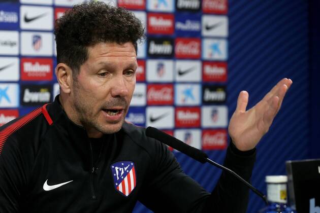 Atletico Madrid s Argentinian head coach, Diego Pablo Simeone, during a press conference PK Pressekonferenz held in Madrid, Spain, 24 November 2017. Atletico Madrid will face Levante in a Spanish Primera Division soccer match the upcoming 25 November. Press conference !ACHTUNG: NUR REDAKTIONELLE NUTZUNG!  Copyright: xKikoxHuescax GRAF439 20171124-636471406682239524
