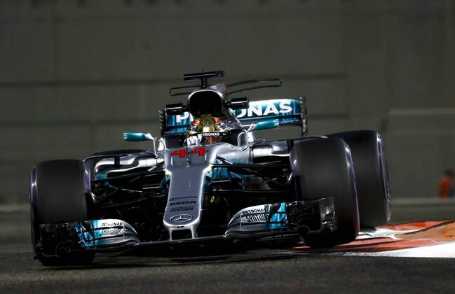 Motorsports: FIA Formula One World Championship WM Weltmeisterschaft 2017, Grand Prix of Abu Dhabi, 44 Lewis Hamilton (GBR, Mercedes AMG Petronas F1 Team), Abu Dhabi United Arab Emirates