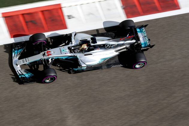 Motorsports: FIA Formula One World Championship WM Weltmeisterschaft 2017, Grand Prix of Abu Dhabi, 44 Lewis Hamilton (GBR, Mercedes AMG Petronas F1 Team), Abu Dhabi United Arab Emirates