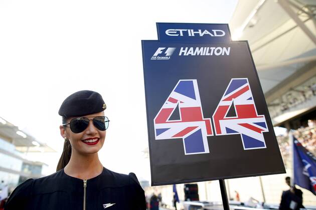Motorsports: FIA Formula One World Championship WM Weltmeisterschaft 2017, Grand Prix of Abu Dhabi, grid girl Abu Dhabi United Arab Emirates