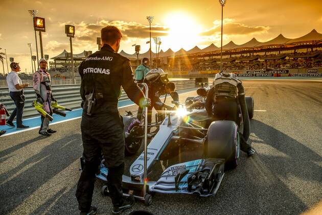 Motorsports: FIA Formula One World Championship WM Weltmeisterschaft 2017, Grand Prix of Abu Dhabi, 77 Valtteri Bottas (FIN, Mercedes AMG Petronas F1 Team), Abu Dhabi United Arab Emirates